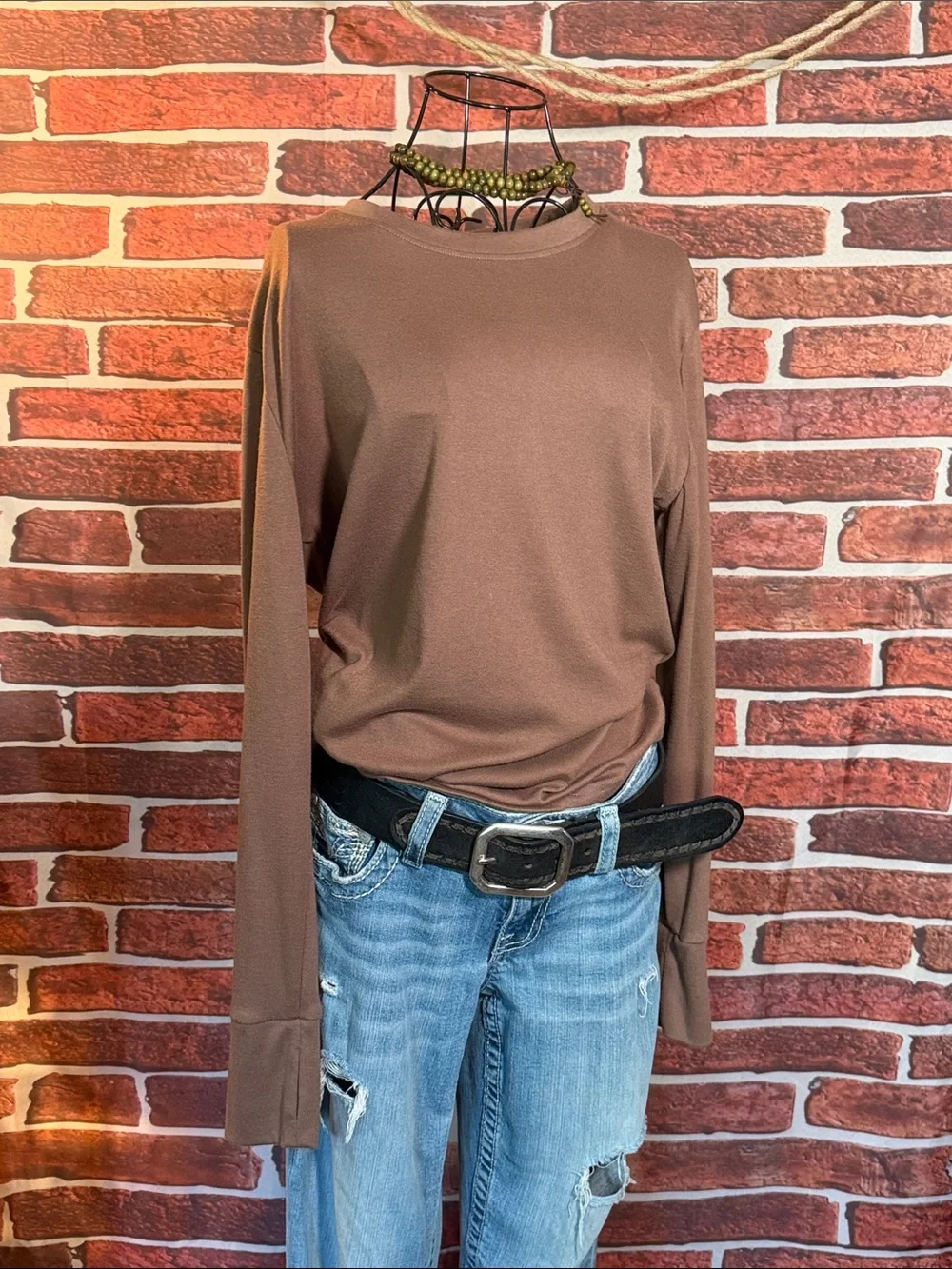 👚 Cotton Long Sleeve Thumb Hole Top — Camo Brown — Sz L / NWOT / Q